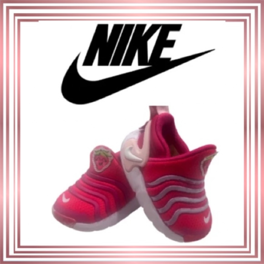 EUC!  NIKE Girls Hot Pink Size 5C Shoes